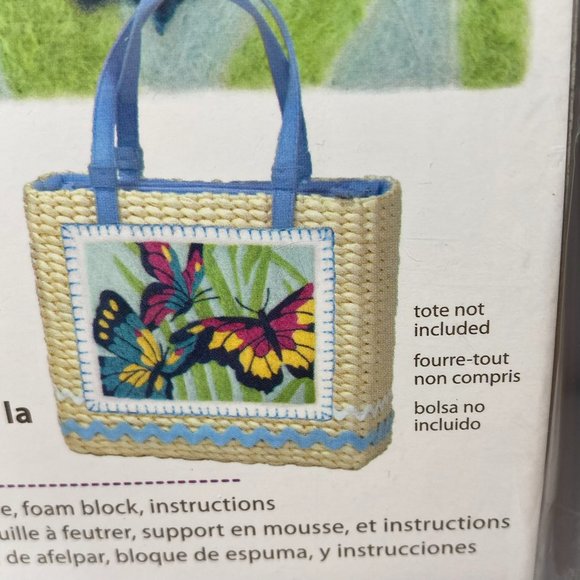 Dimensions Needle Felting Craft Felt Kit Butterfly 10" x 8" Printed Design Piece - Picture 3 of 13